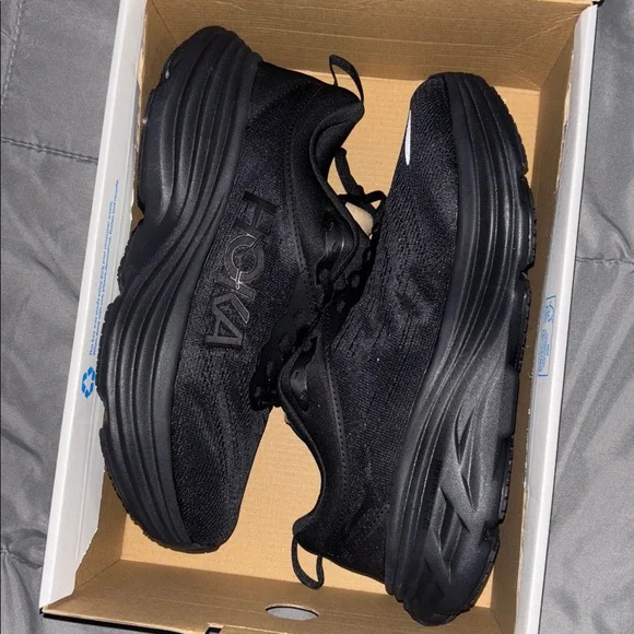 Hoka Men's All-Black Athletic Shoes M Bondi 8 - Picture 5 of 6